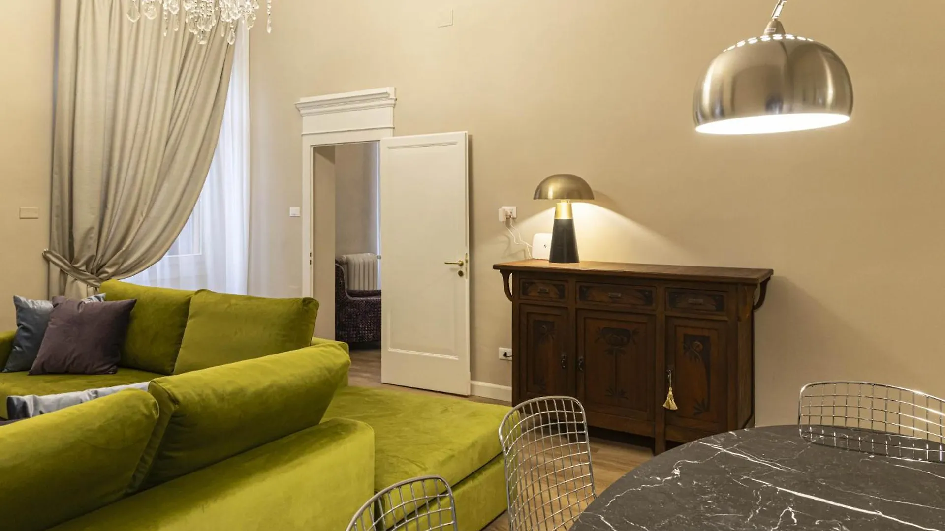 Sibilla Suite Apartment - Via Oberdan Intero Bologna Olaszország